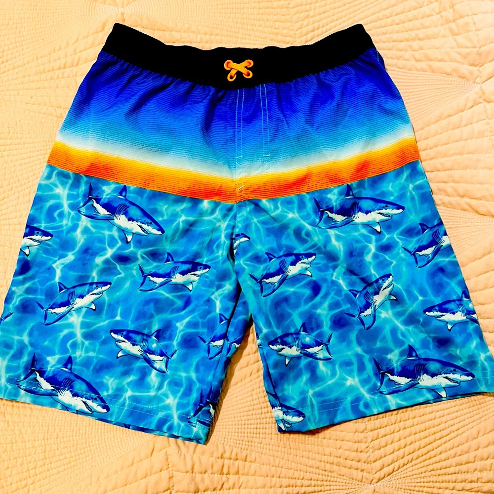 Wonder Nation beach short for kids Size LG 10/12